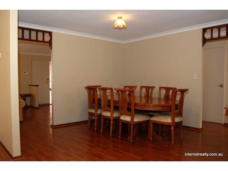 11 Blackwattle Parade, Padbury WA 6025