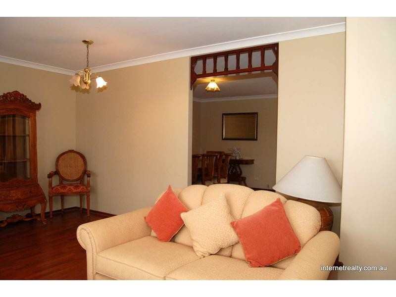 11 Blackwattle Parade, Padbury WA 6025