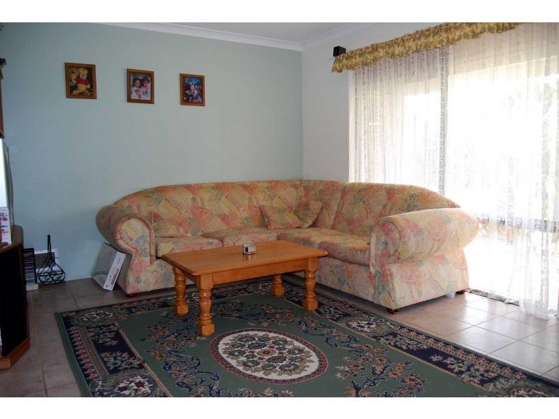 16 McLean Road, Canning Vale WA 6155