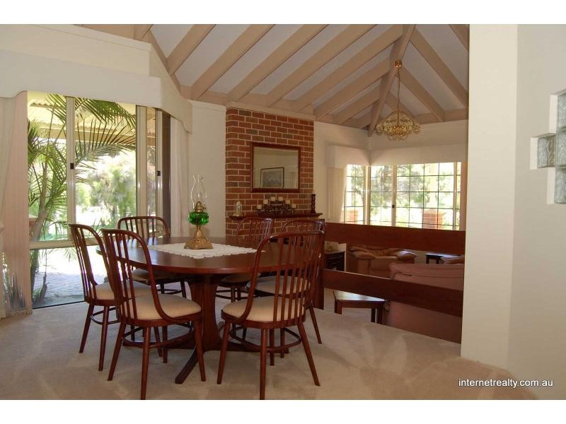 19 Clubhouse Lane, Gnangara WA 6077