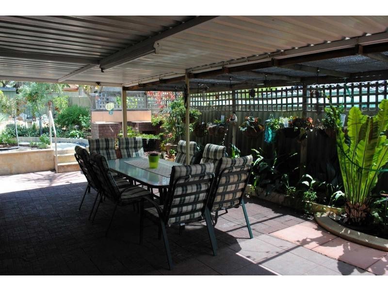 39 Maguire Avenue, Beechboro WA 6063