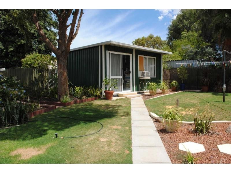 39 Maguire Avenue, Beechboro WA 6063
