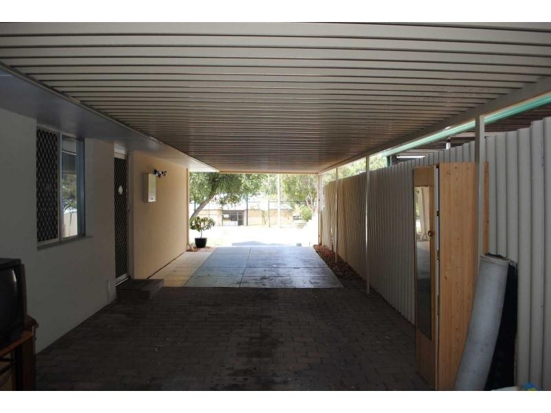 39 Maguire Avenue, Beechboro WA 6063
