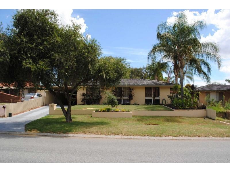 39 Maguire Avenue, Beechboro WA 6063