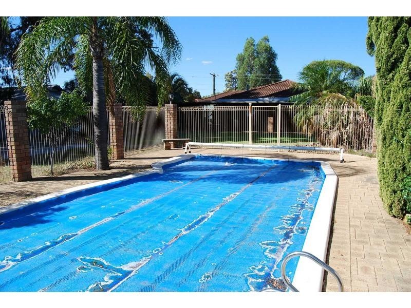 7 Arthur Street, Cannington WA 6107