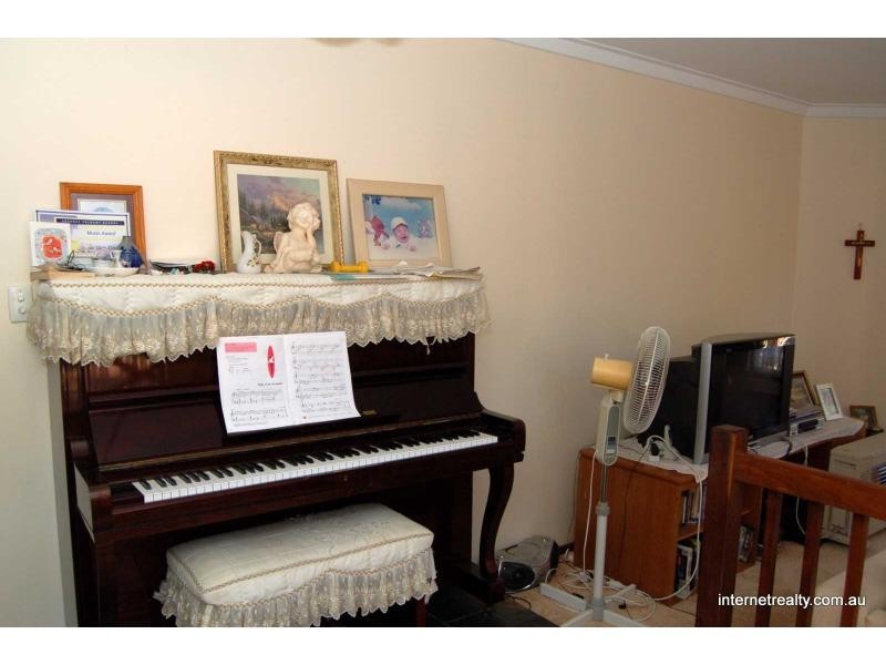 5 Newington Place, Kingsley WA 6026