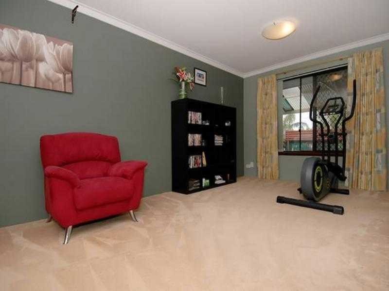 22 Tandina Way, Kingsley WA 6026