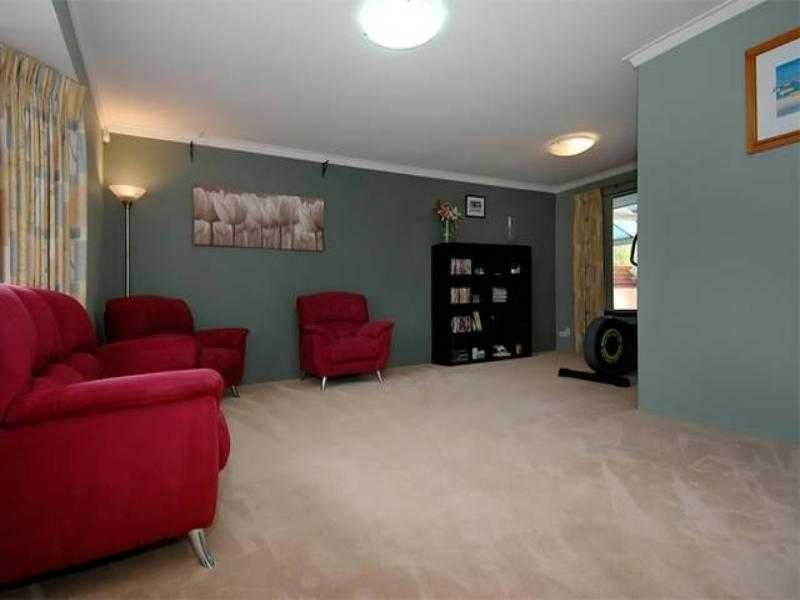 22 Tandina Way, Kingsley WA 6026