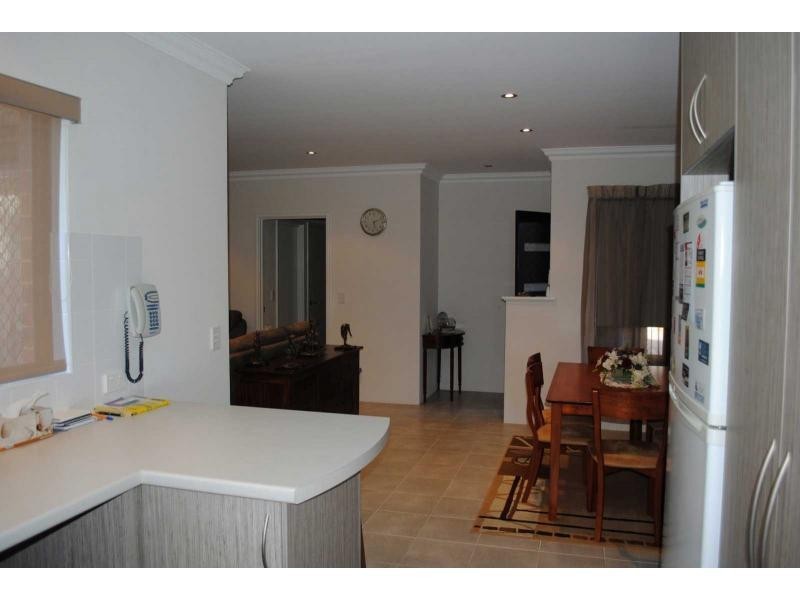 17D LOUGHTON Way, Balga WA 6061