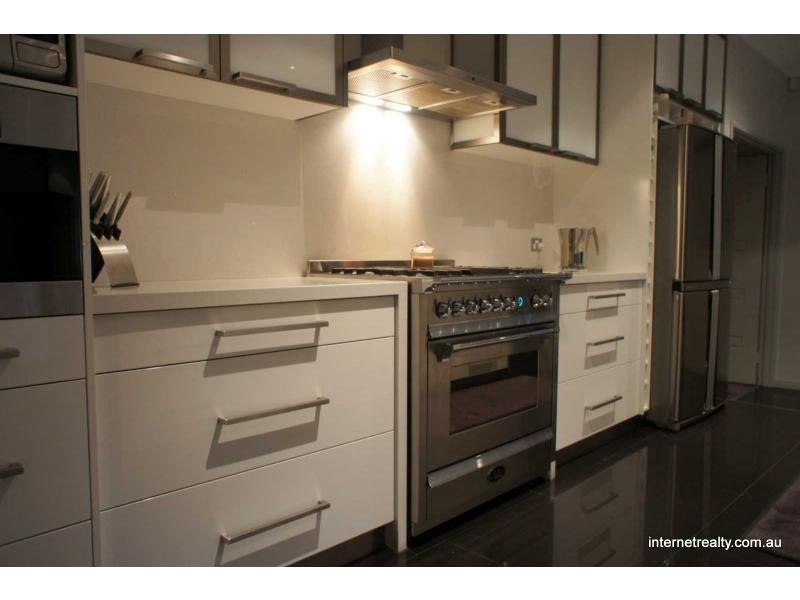 65 Rayner Drive, Landsdale WA 6065