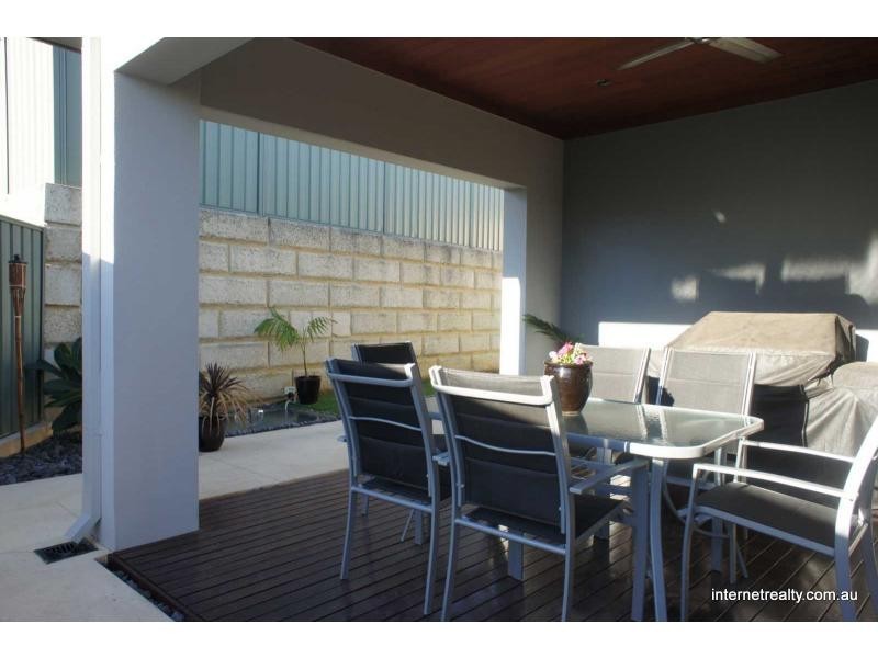 65 Rayner Drive, Landsdale WA 6065