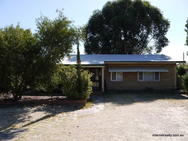 51 Winchelsea Road, Nollamara WA 6061