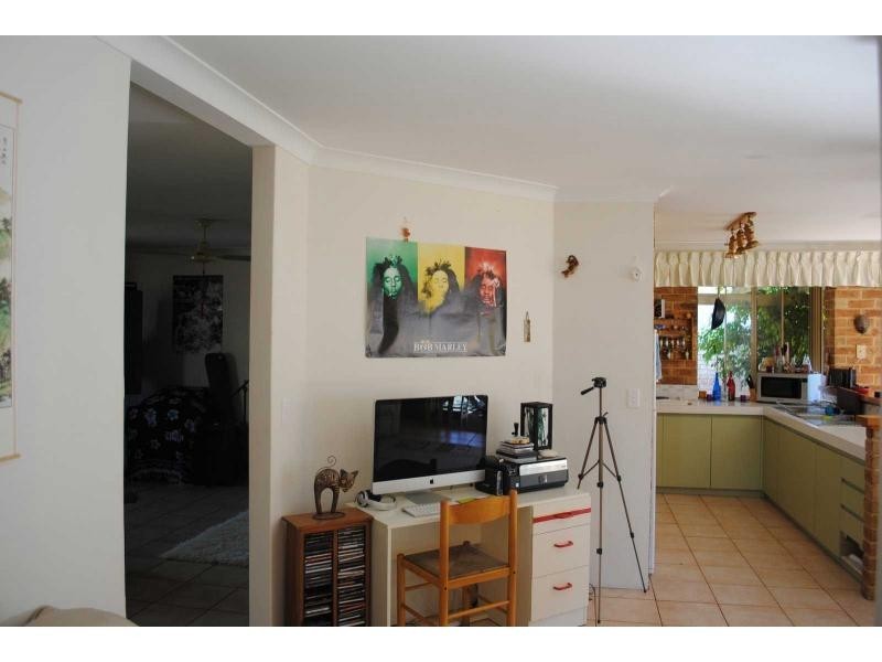 27 Craigie Drive, Beldon WA 6027