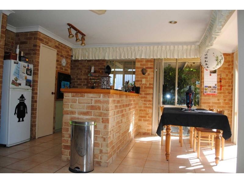 27 Craigie Drive, Beldon WA 6027