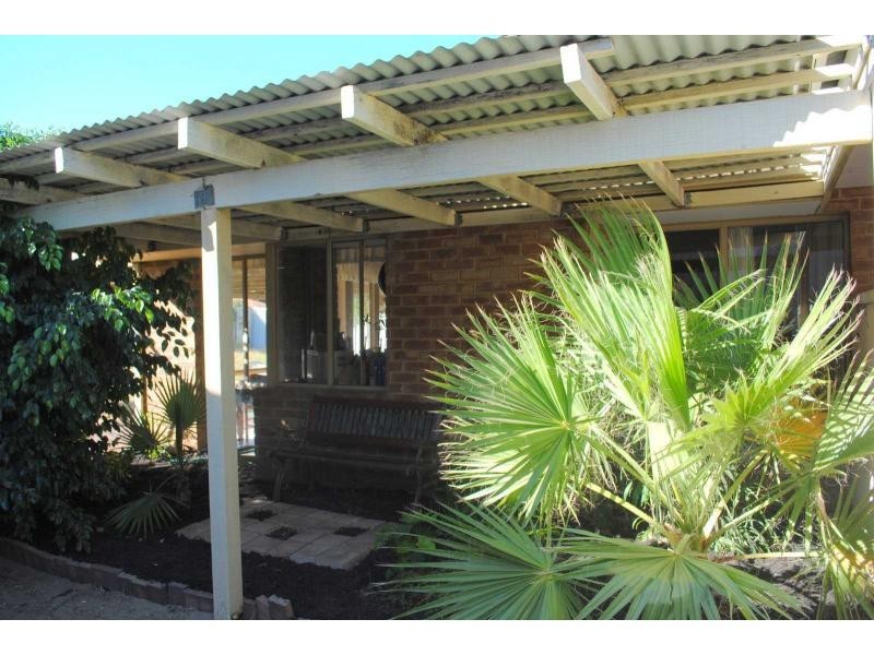 27 Craigie Drive, Beldon WA 6027