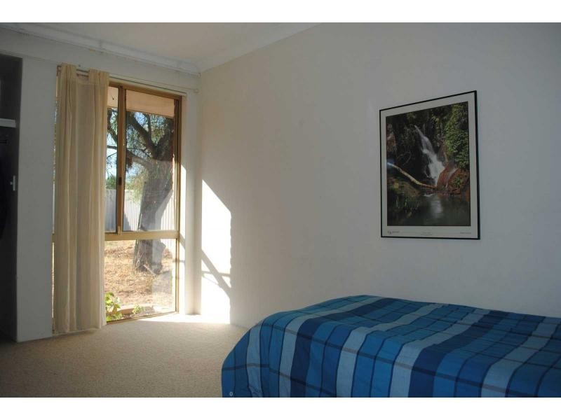 27 Craigie Drive, Beldon WA 6027