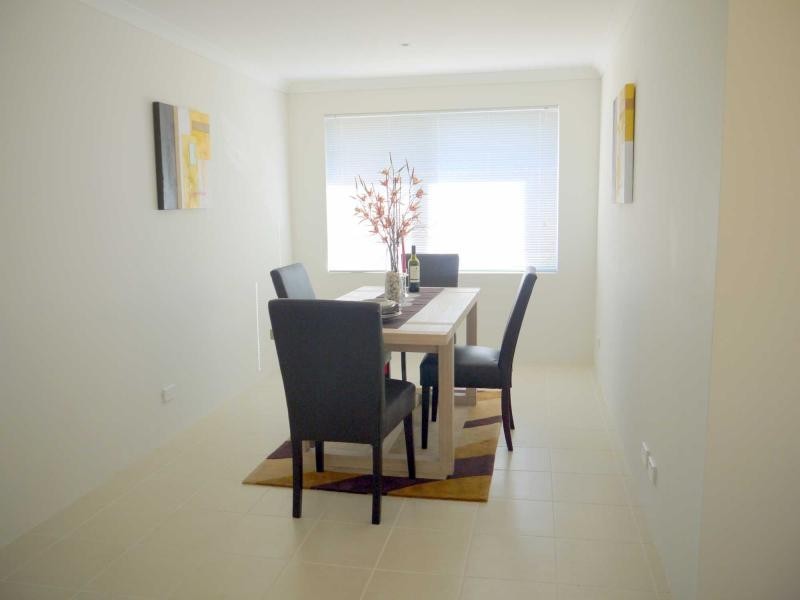 9 Cortona Grove, Sinagra WA 6065