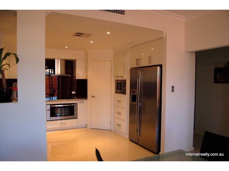 8 B FINN Way, Tuart Hill WA 6060