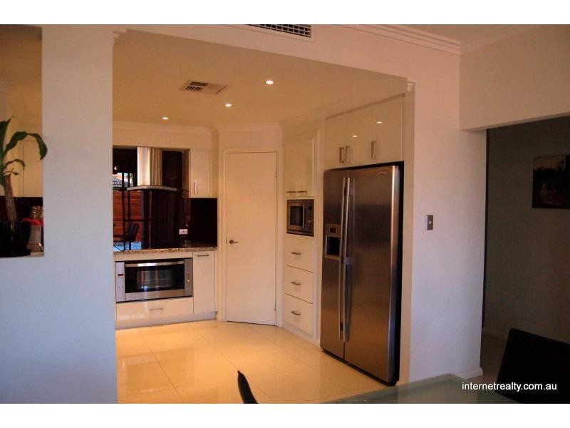 8 B FINN Way, Tuart Hill WA 6060