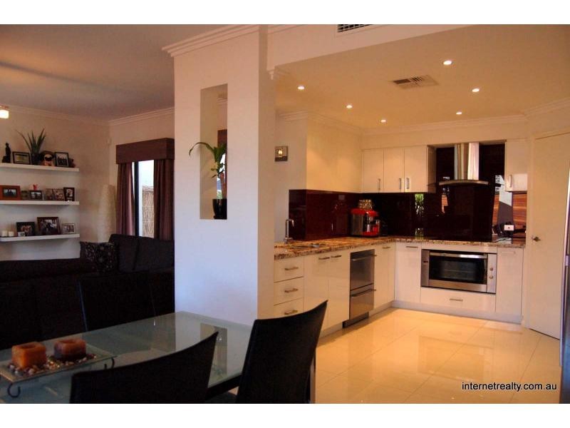 8 B FINN Way, Tuart Hill WA 6060