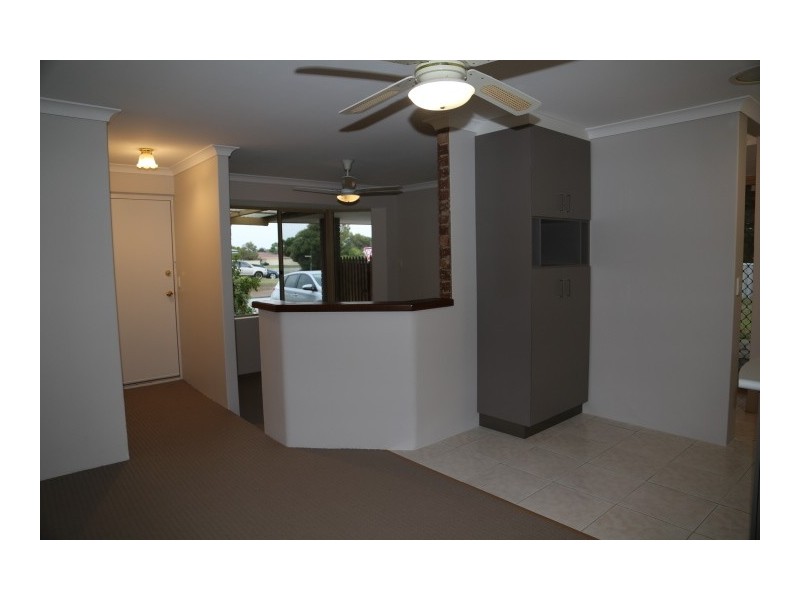 2 Gecko Road, Brookdale WA 6112