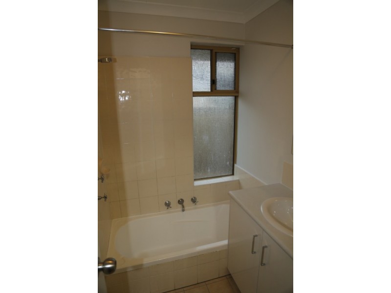 2 Gecko Road, Brookdale WA 6112