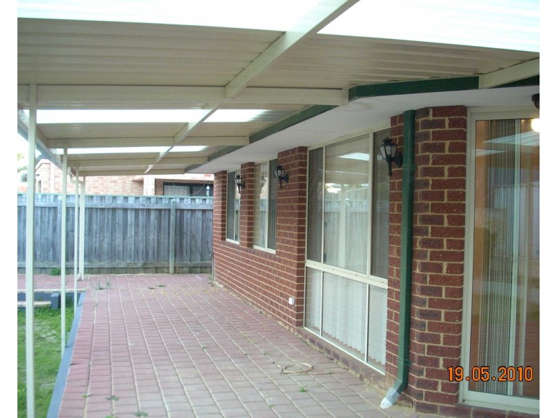 11 Taroona Lane, Currambine WA 6028