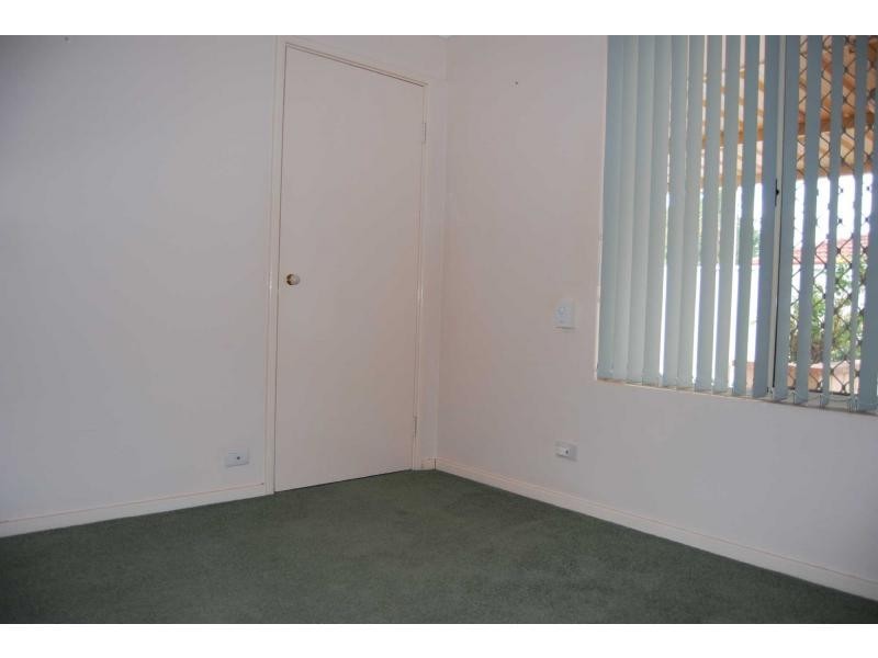 7 Loxleigh Gardens, Kiara WA 6054