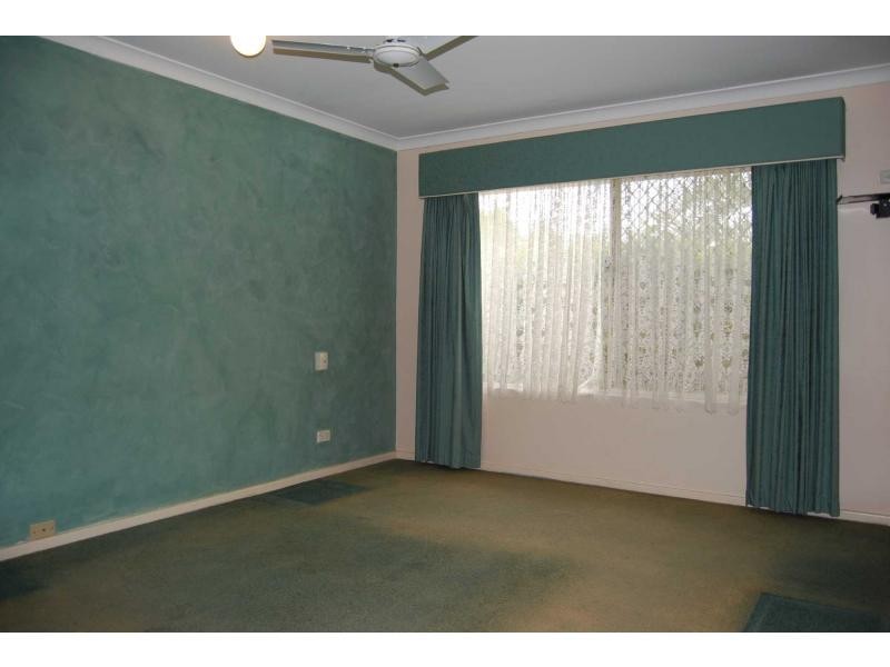 7 Loxleigh Gardens, Kiara WA 6054