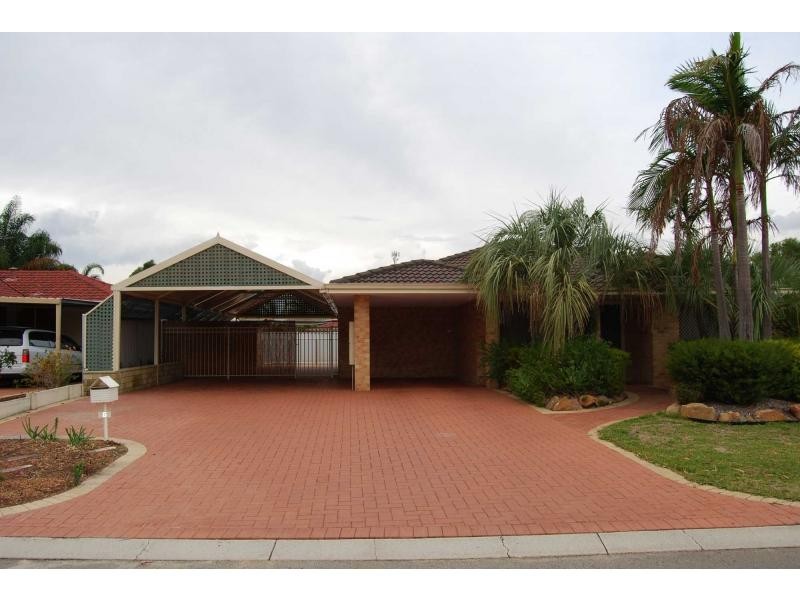7 Loxleigh Gardens, Kiara WA 6054