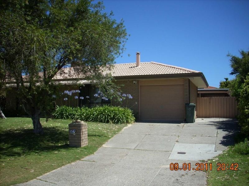 9 Fraser Way, Padbury WA 6025