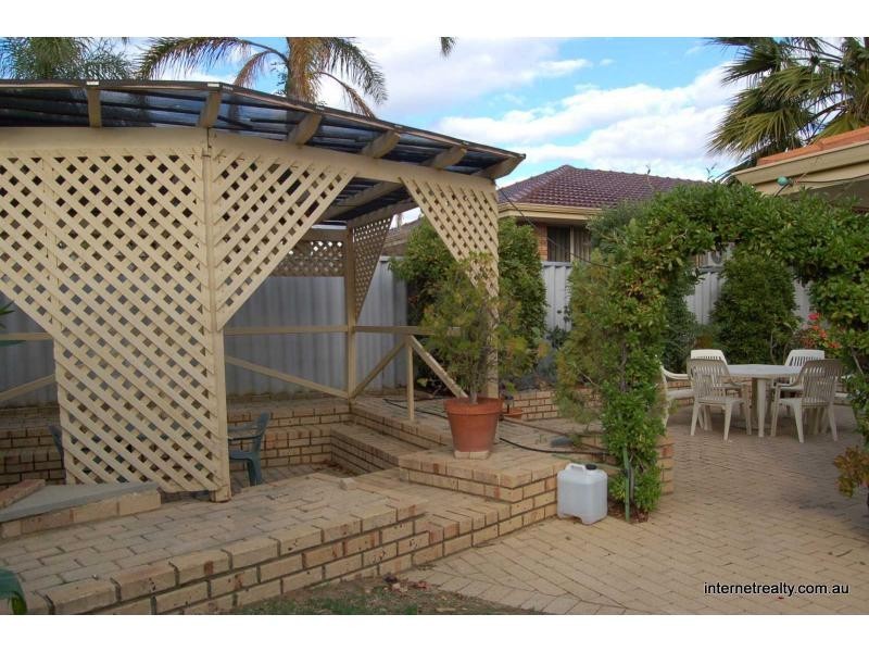 62 Halidon Street, Kingsley WA 6026