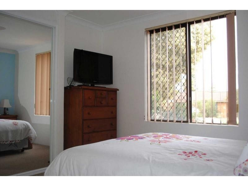 21 Cunningham Loop, Mirrabooka WA 6061