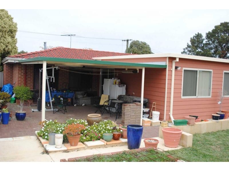 21 Cunningham Loop, Mirrabooka WA 6061