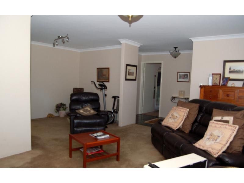 307 CHITTERING Road, Bullsbrook WA 6084