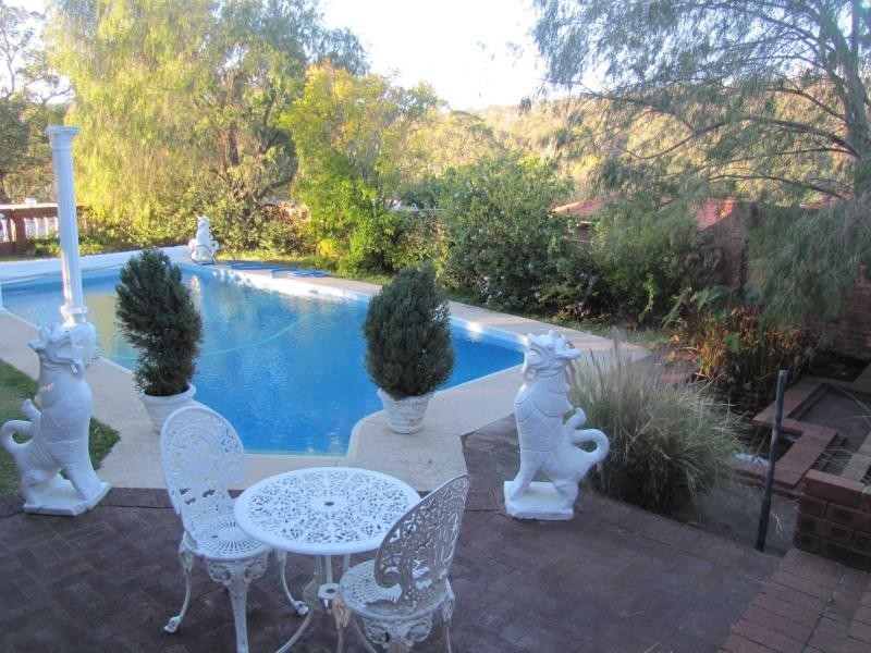 11 National Park Road, Swan View WA 6056