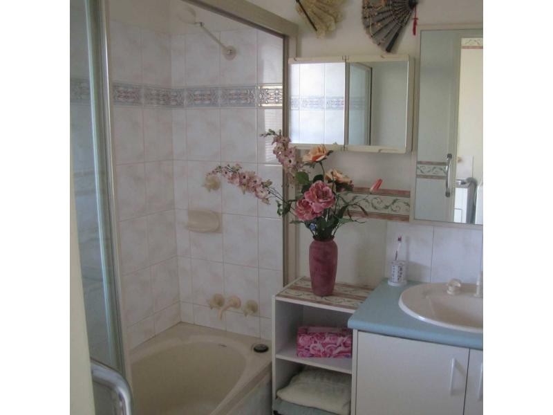 11 National Park Road, Swan View WA 6056