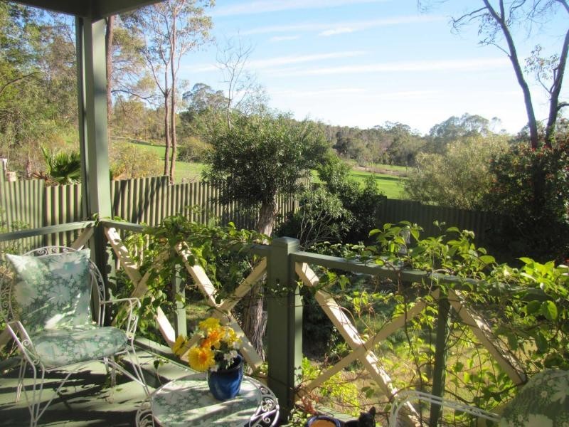 11 National Park Road, Swan View WA 6056