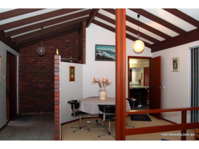 8 Dumont Court, Kingsley WA 6026