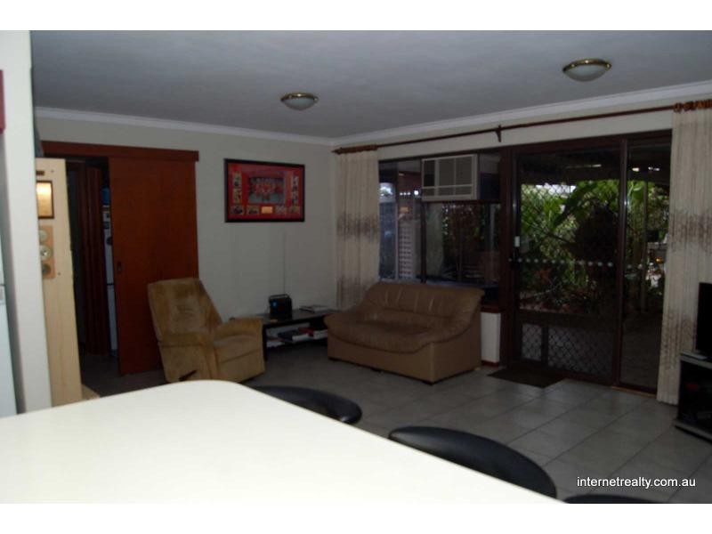 8 Dumont Court, Kingsley WA 6026