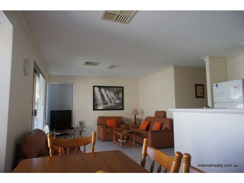 7/78 CLYDSDALE Street, Como WA 6152