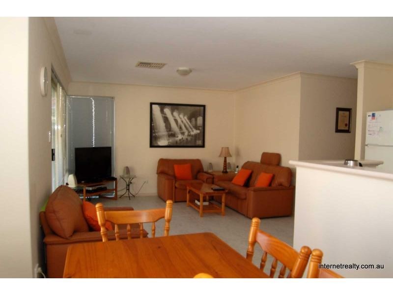 7/78 CLYDSDALE Street, Como WA 6152