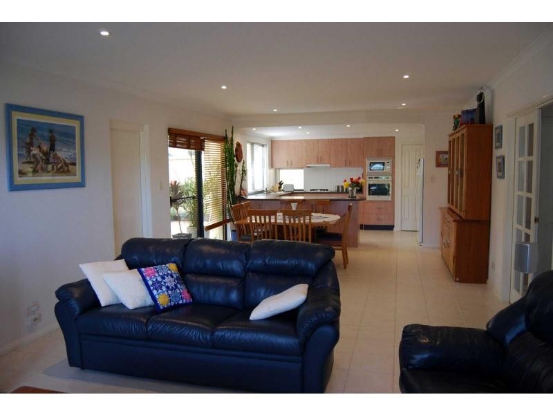 Unit 1/20 Harrison Street, Rockingham WA 6168