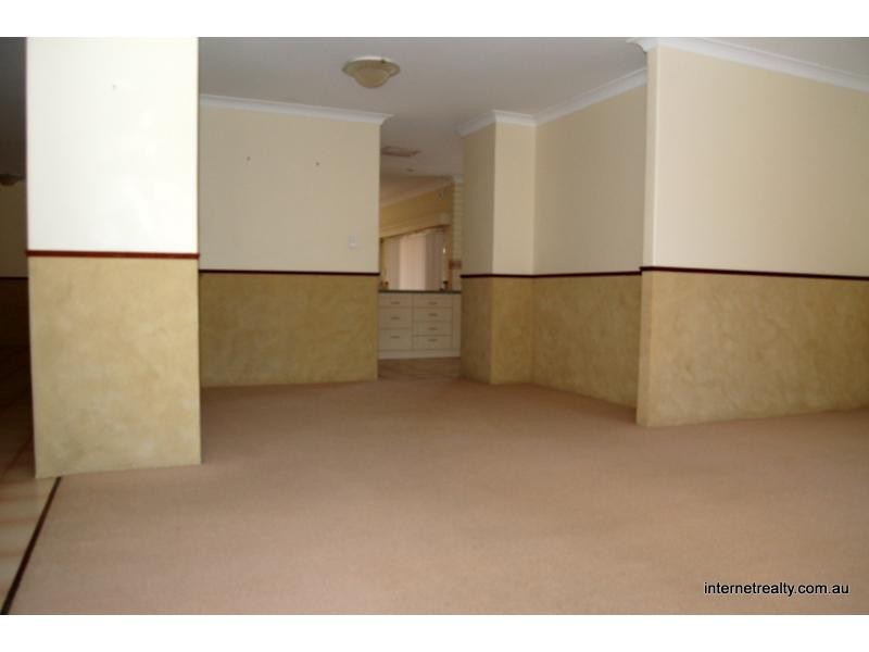 35 Calbourne Way, Kingsley WA 6026