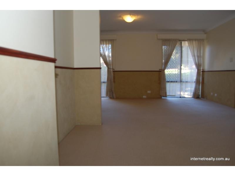 35 Calbourne Way, Kingsley WA 6026