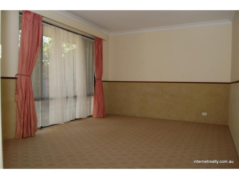 35 Calbourne Way, Kingsley WA 6026