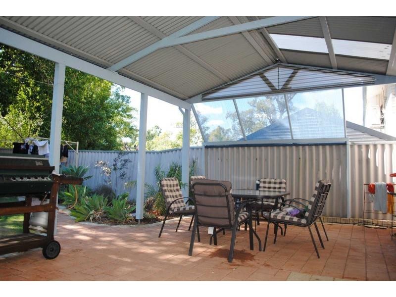 18E Wardlow Way, Balga WA 6061