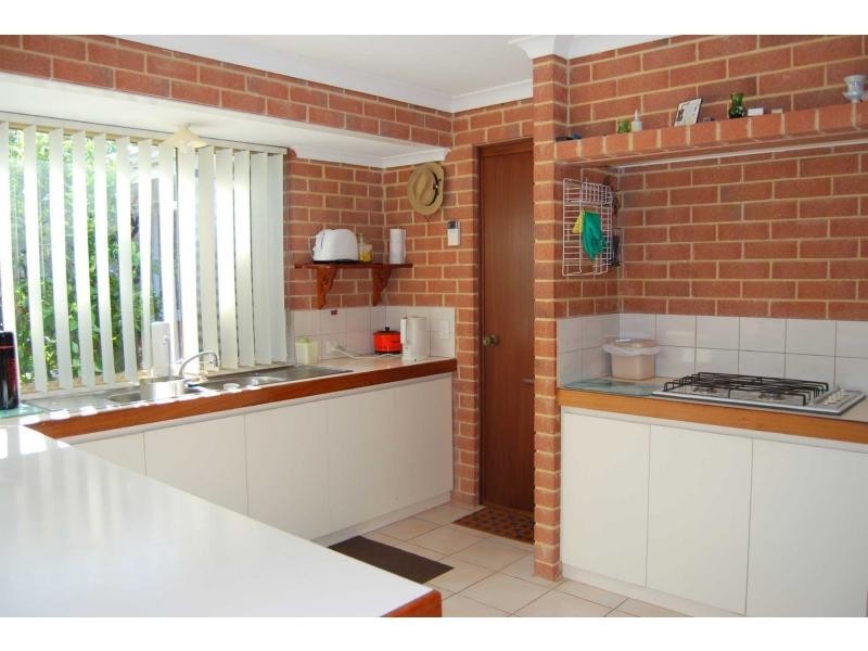 45 Leicester Square, Alexander Heights WA 6064