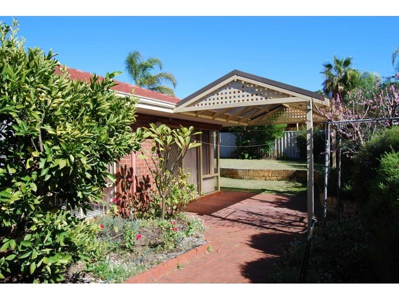 45 Leicester Square, Alexander Heights WA 6064