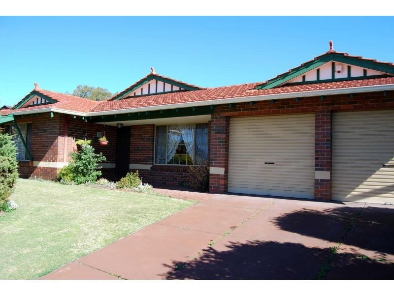 45 Leicester Square, Alexander Heights WA 6064
